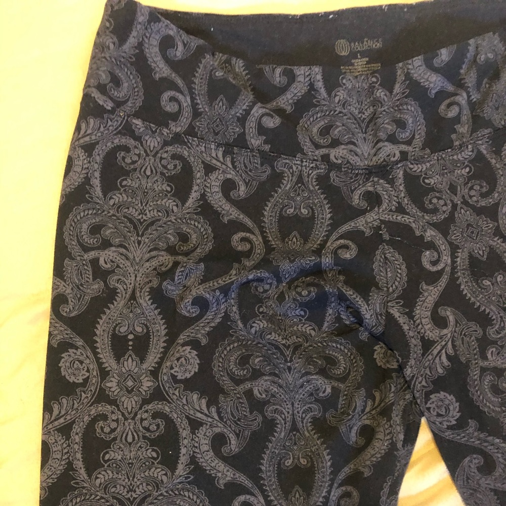 Balance High Waisted Ankle Length Leggings